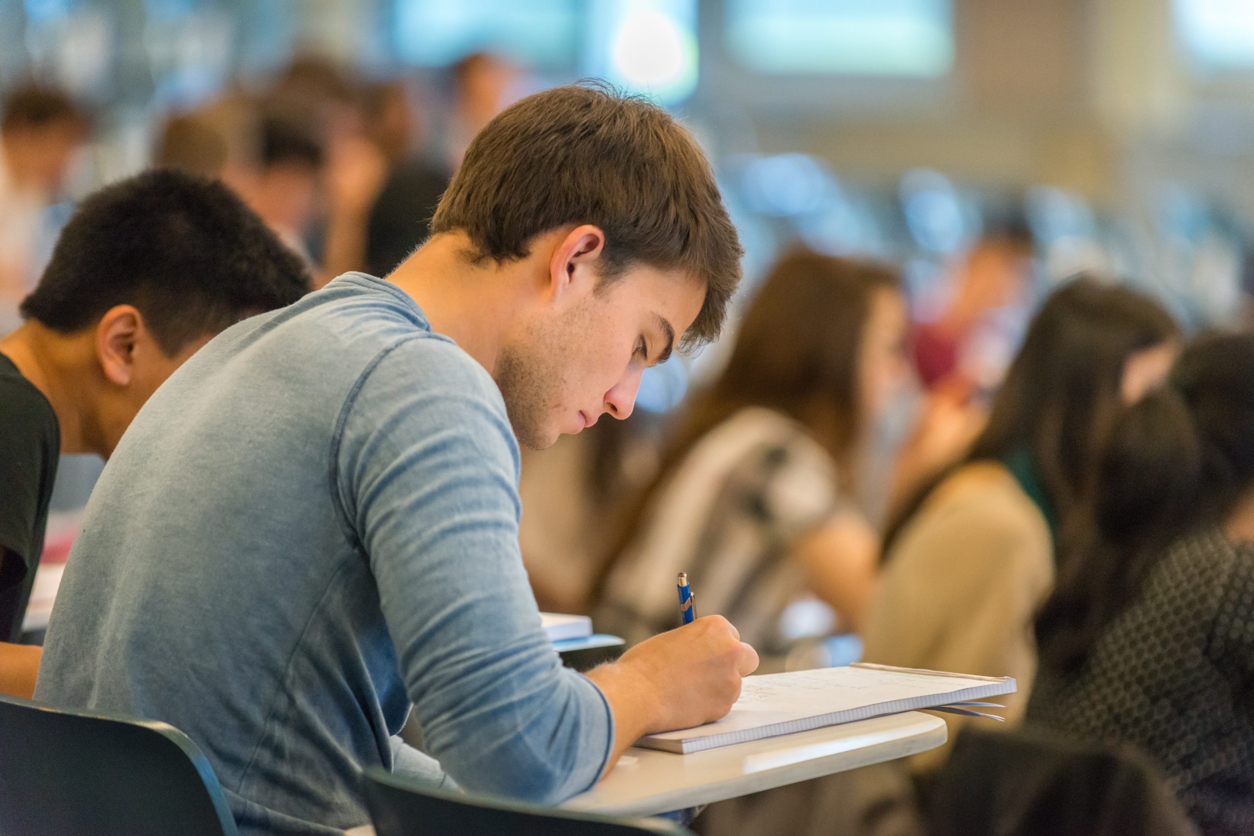 Étudiants à l'UNIL, Université de Lausanne 