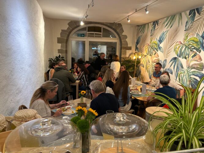 Café Conscient - Vegetarische und saisonale Küche in Nyon