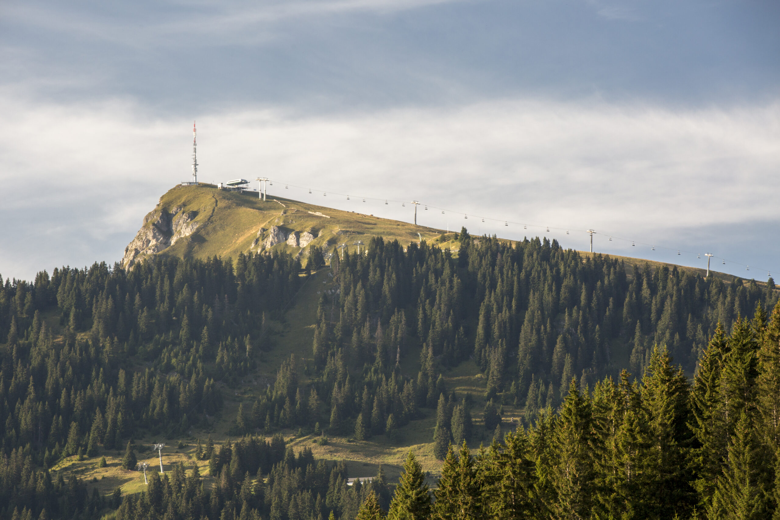 Le Grand Chamossaire - Vue panoramique sur les Alpes Vaudoises et le lac Léman