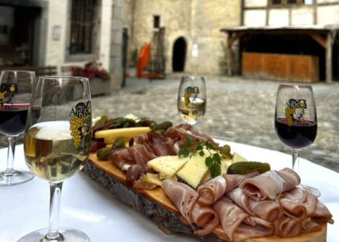 Château d'Aigle - Vins, planchette et patrimoine